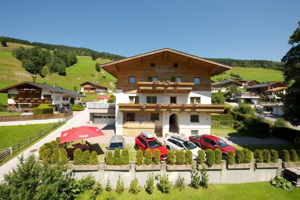 Gaestehaus Ingeborg Saalbach-Hinterglemm Eksteriør bilde